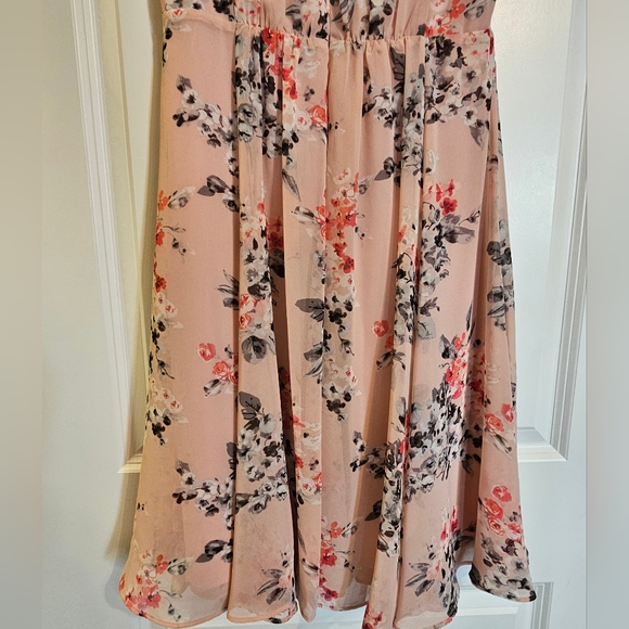White House Black Market Pink Floral Dress Size 4 - Picture 5 of 8